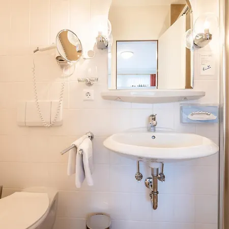 Schwalbennest דירה וילינגן