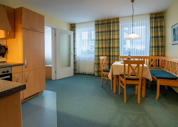 Schwalbennest 公寓 *